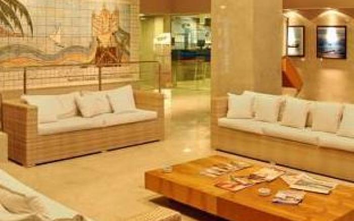 Tambaqui Praia Hotel