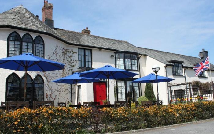Lifton Hall Hotel