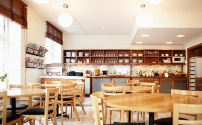 Hotell Aston