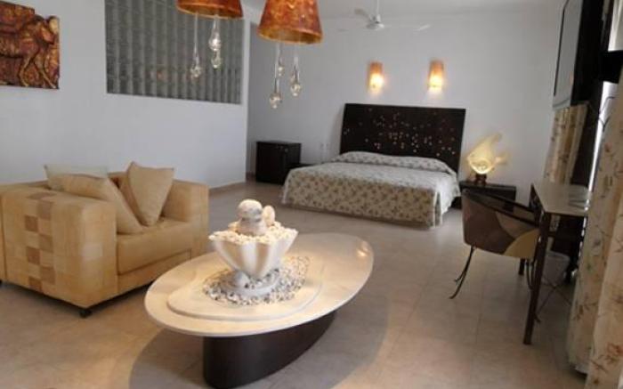 Hotel Caracol Plaza