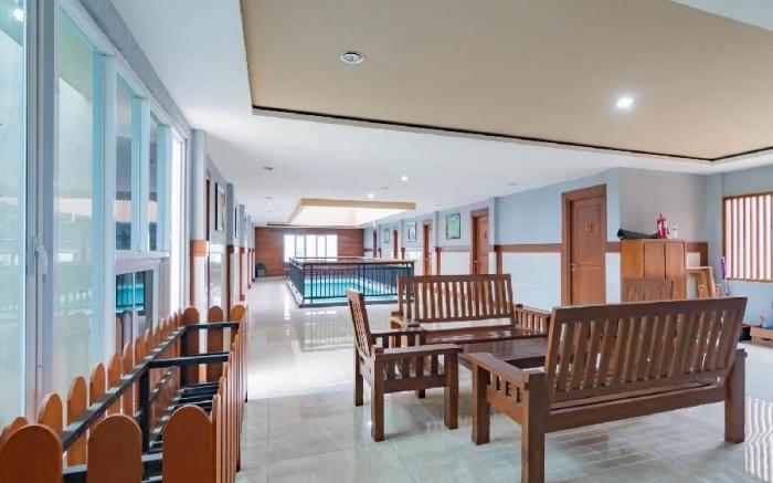 Sans Hotel Budaya Cirebon