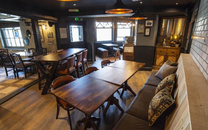 Kings Arms Hotel