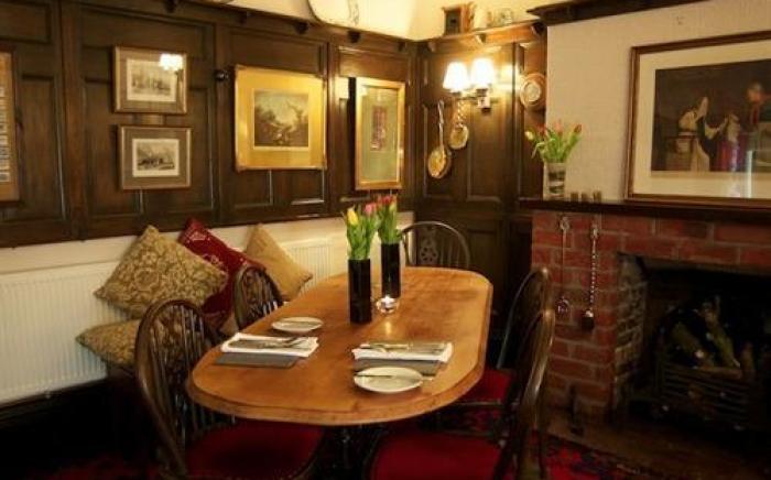St Quintin Arms