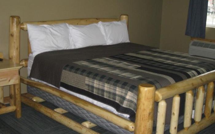 Big Horse Inn and Suites
