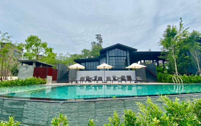 Greenhills Resort Siracha