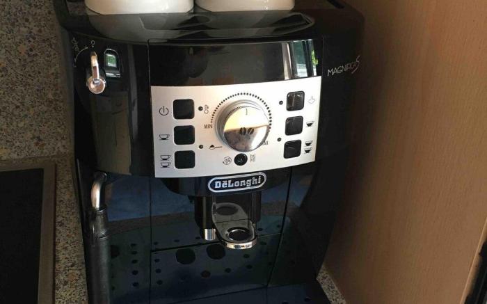 Moderne Wohnung mit Terasse, 15min Centro NETFLIX