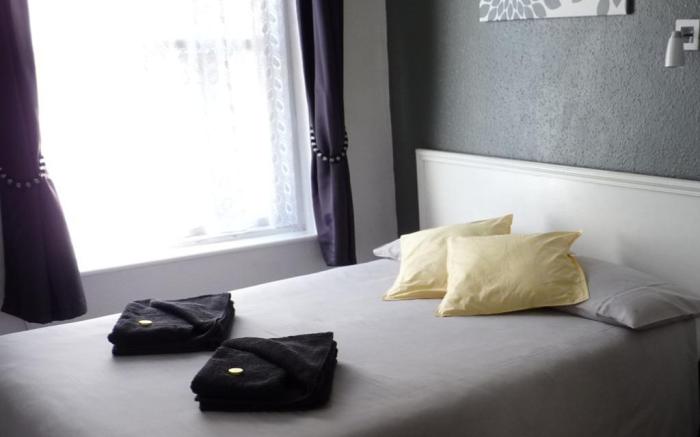 Apollo Guest House