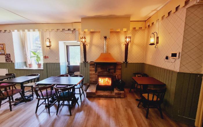 Roy Bridge Hotel