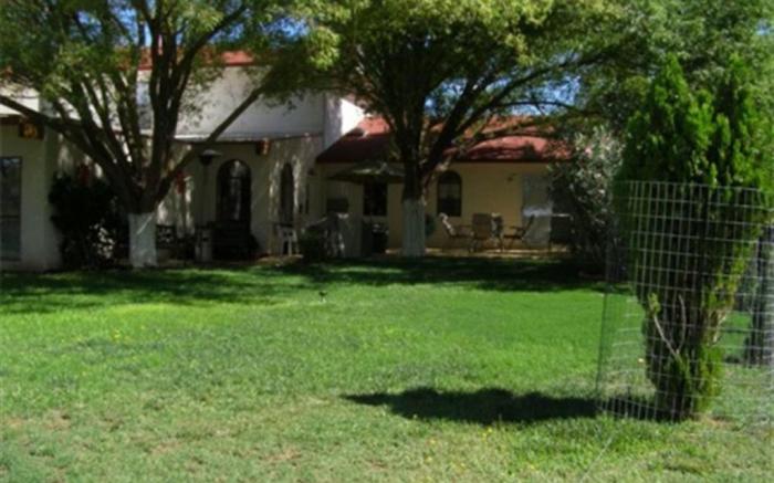 Tavares Inn - Adults Only