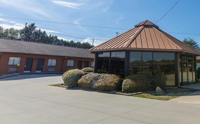 Gadsden Inn and Suites