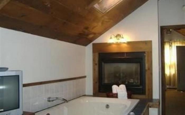 Sturbridge Country Inn - Adults Only
