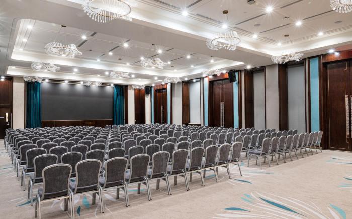 Blossom Hotel Houston, Curio Collection by Hilton