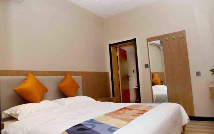 Shell Hotel Henan Kaifeng Tongxu County Shangye Road