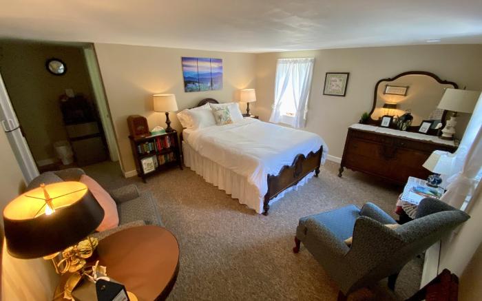Family Farmhouse Inn