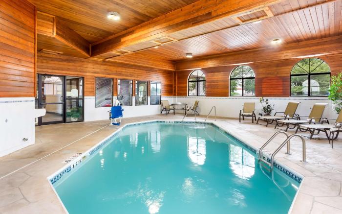 Best Western Oswego Hotel