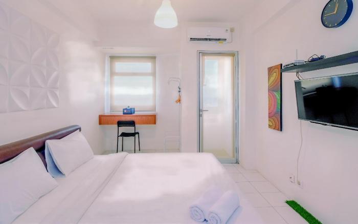 Tranquil Studio at Gunung Putri Square By Travelio