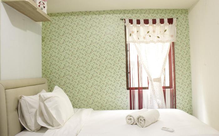 Stylish 1BR Gateway Ahmad Yani Cicadas By Travelio