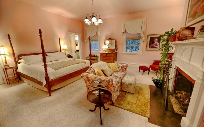 B&B at Oliver Phelps