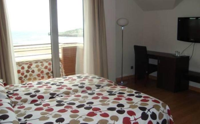 Hotel Maritimo Ris con garaje