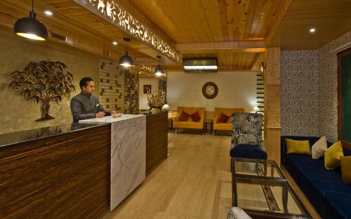 Hotel Avishi Green