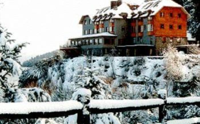 Correntoso Lake & River Hotel