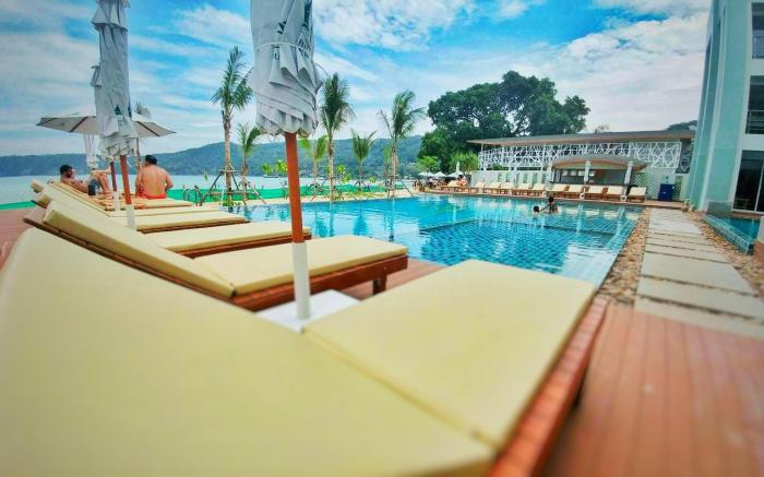 Phi Phi Harbour View Hotel