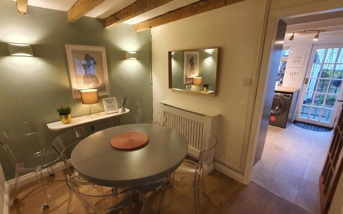Beautiful House And Elevated Garden In Bridgnorth