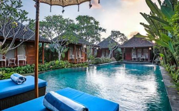 Yana Villas Kemenuh by Pramana Villas
