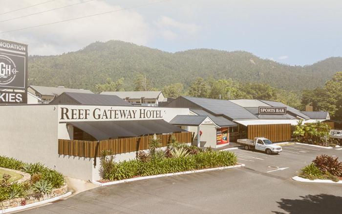 Reef Gateway Hotel