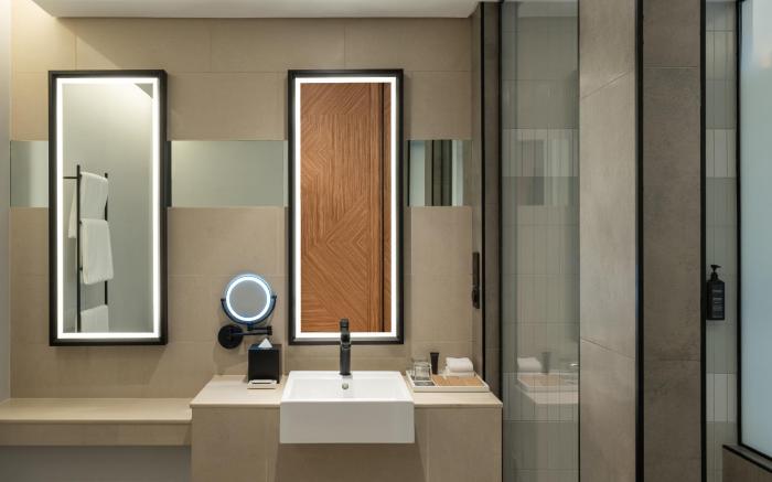 Sheraton Mall of the Emirates Hotel, Dubai