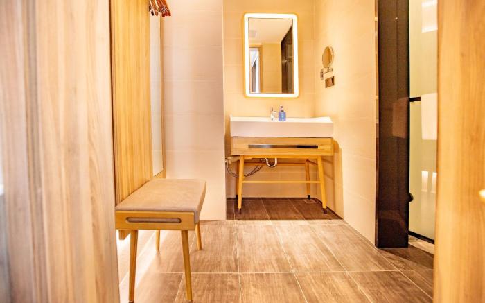 Hanting Premium Hotel Beijing Caiqiao Subway Station