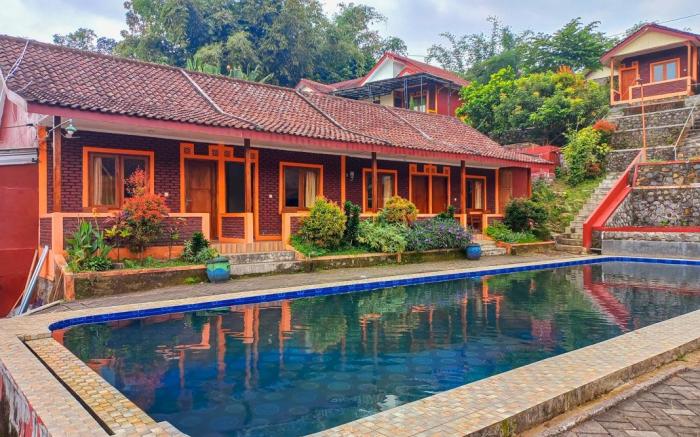 Villa Kampoeng City Pacet Mitra RedDoorz