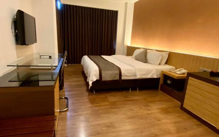 ParkCity Garden Inn