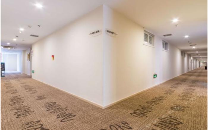 Hanting Hotel Xiamen Wenzao Metro Station