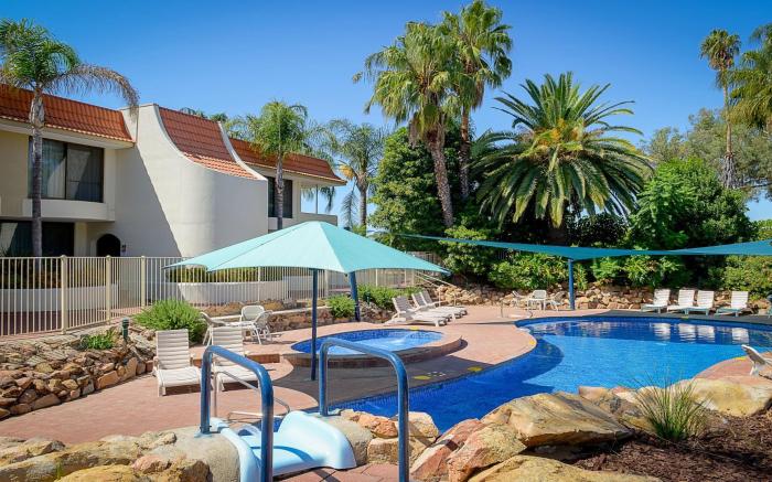 Capri Waters Country Club