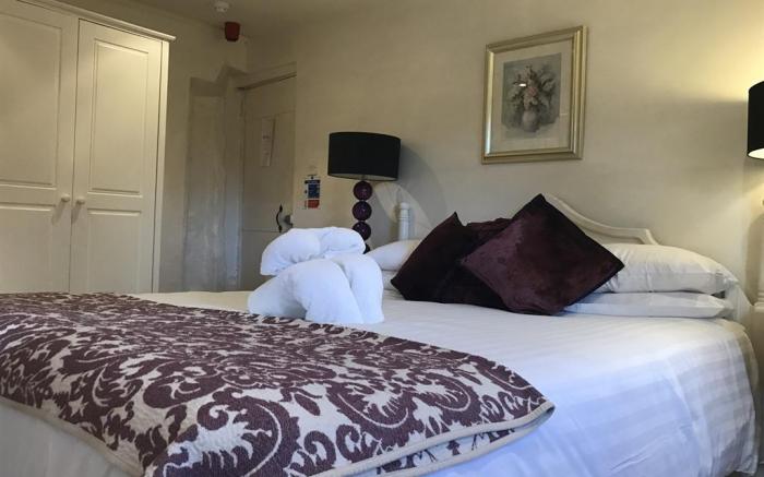 The Nobody Inn