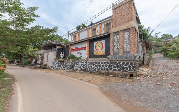RedDoorz @ Kubu Selem Lampung