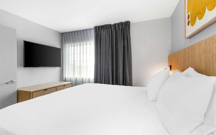 Sonesta Simply Suites Austin South
