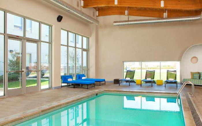 Aloft Chesapeake