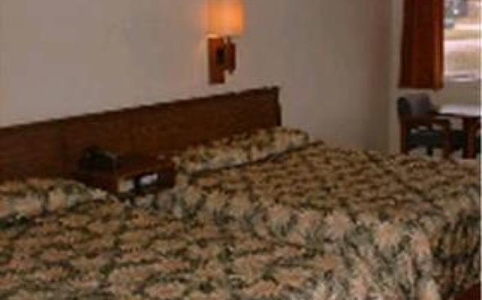 The Hastings Inn Salina