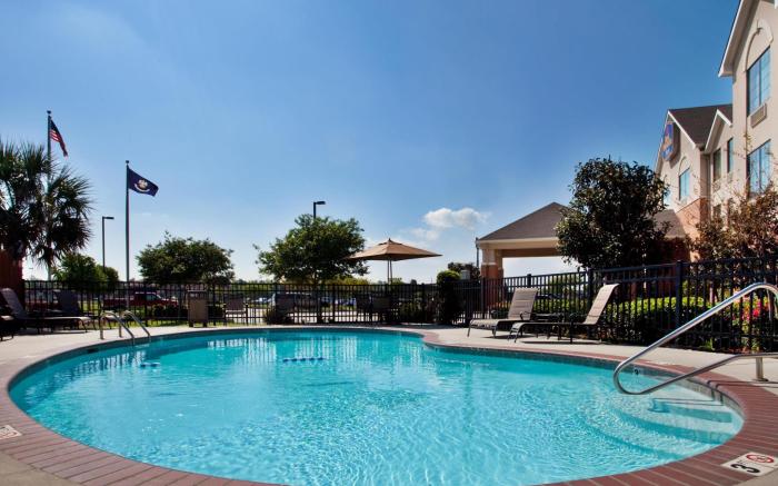 Best Western Plus Executive Hotel and Suites