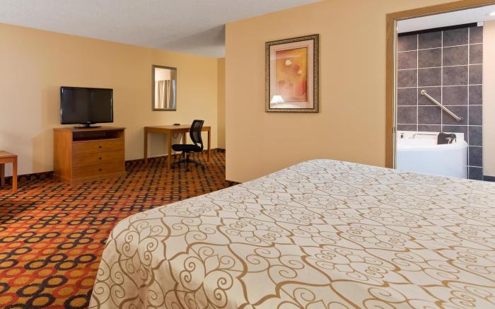 AmericInn by Wyndham Appleton Downtown