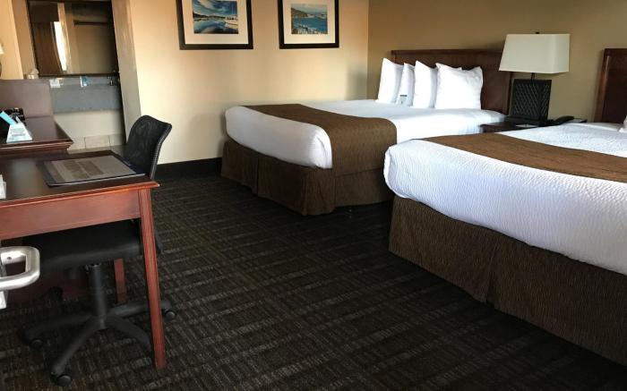 Best Western Lakewood - Historic Landmark 