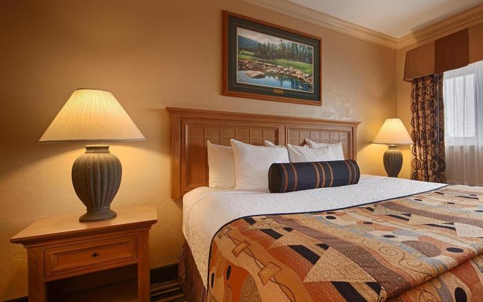 Lincoln Sands Oceanfront Resort, Ascend Hotel Collection