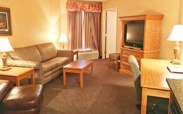 Norfolk Lodge & Suites, Ascend Hotel Collection