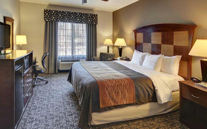 Best Western Carthage Inn & Suites