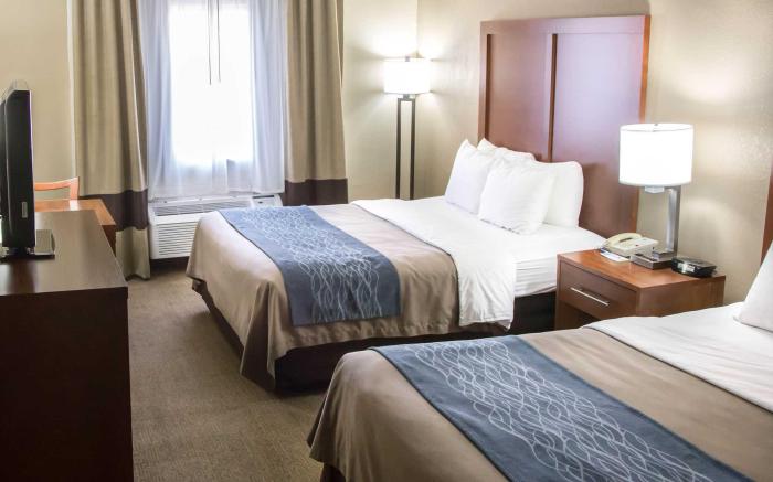 Comfort Inn Gurnee near Six Flags