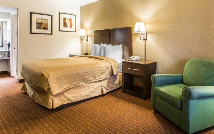 Quality Inn & Suites near Panama City Beach