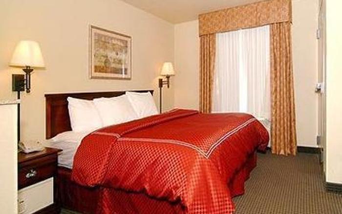 Comfort Suites Coralville I-80