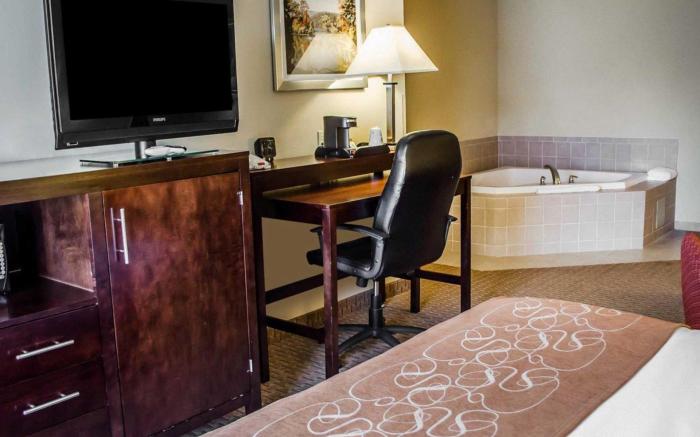 Comfort Suites Hummelstown - Hershey